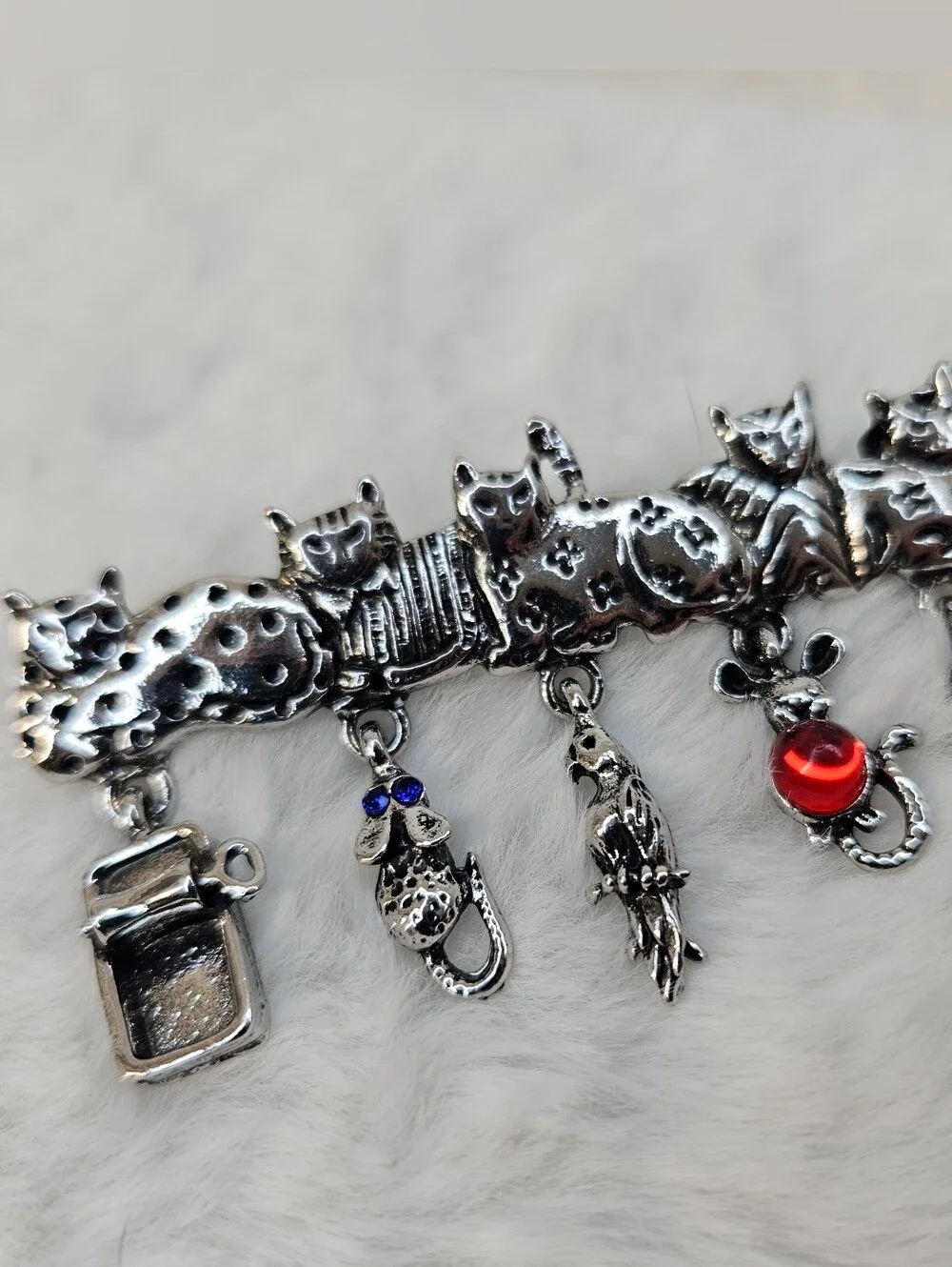 Vintage Style Cat Brooch Pin NWOT